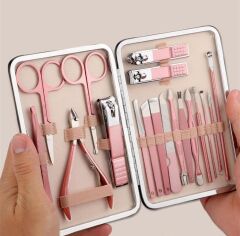 Paslanmaz Çeli̇k 18in1 Profesyonel Mani̇kür Tirnak Bakim Seti̇