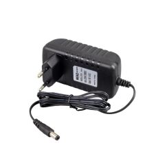 18 VOLT - 1 AMPER 5.5*2.5 UÇLU YERLİ ÜRETİM PRİZ TİPİ ADAPTÖR