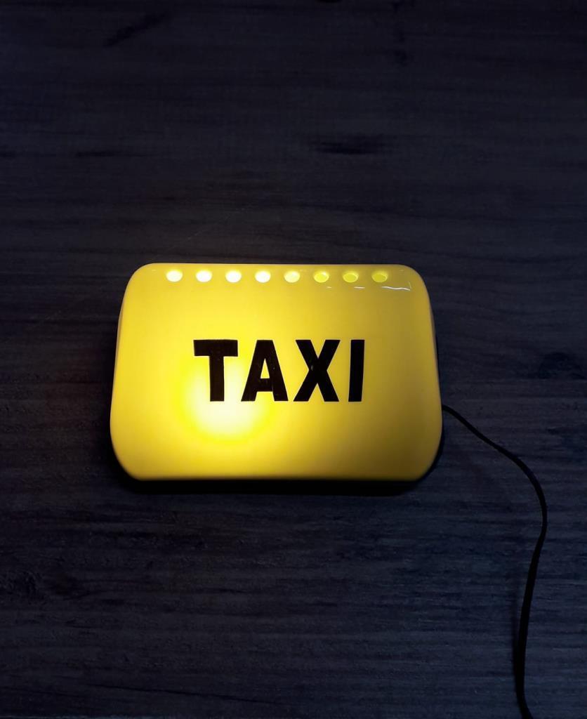 Carub Işıklı Taksi Levhası 12V 10X5X5Cm Işıklı